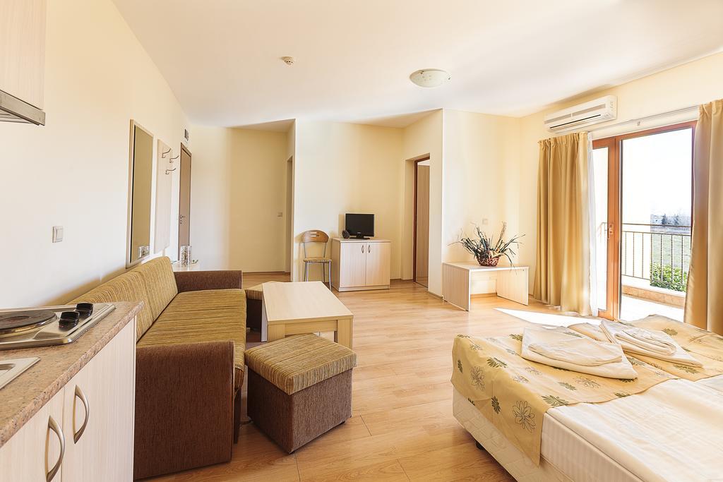 Serena Residence Aparthotel โซโซโปล ห้อง รูปภาพ