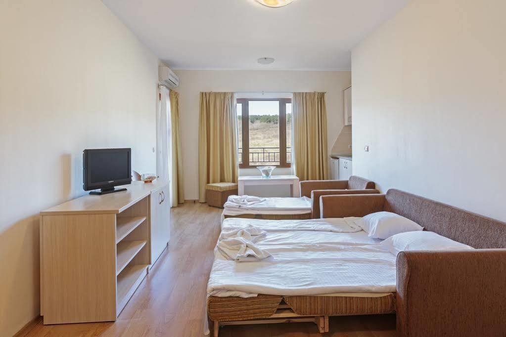 Serena Residence Aparthotel โซโซโปล ภายนอก รูปภาพ